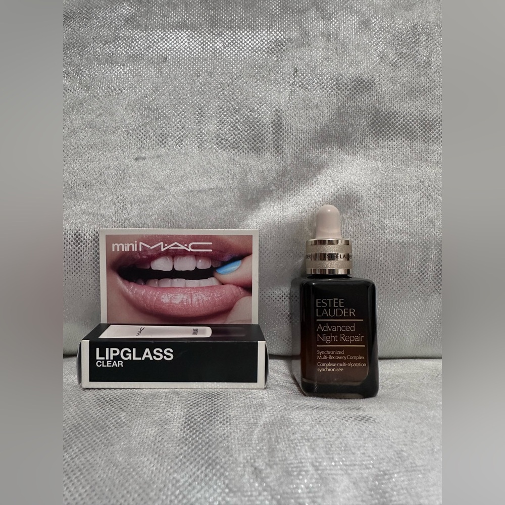 Estée Lauder Night Repair and FREE MAC Lipglass Set